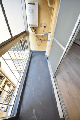 【バルコニー】 | サンビルダー三宮東