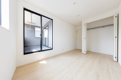 【洋室】 | 鈴鹿市桜島町7丁目《5号棟》