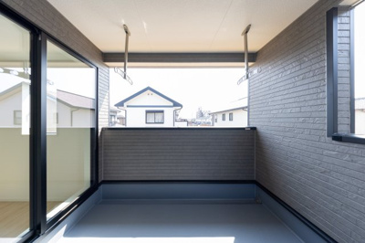 【バルコニー】 | 鈴鹿市桜島町7丁目《5号棟》 | 同施工会社・同仕様イメージ