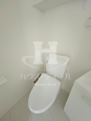 【トイレ】 | Y's Court Akabane | トイレです