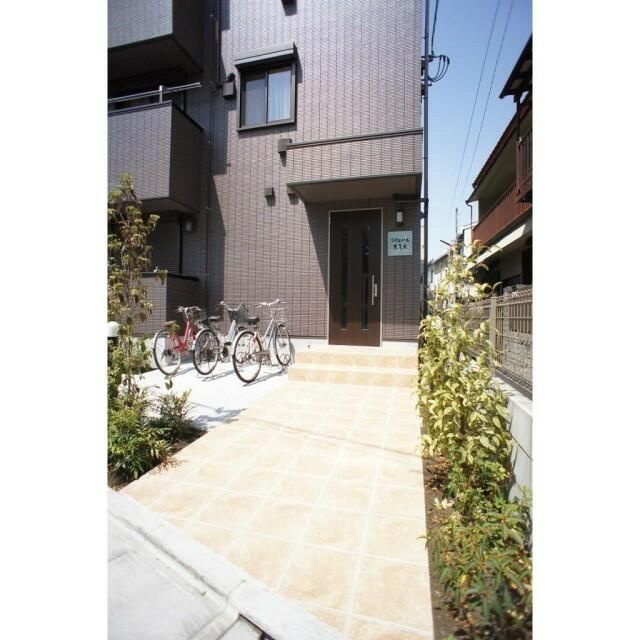 リヴェール東尾久のエントランス