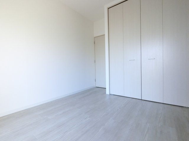 カムフォート登戸Ⅲの洋室