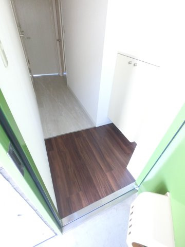 カムフォート登戸Ⅲの玄関