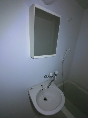 カムフォート登戸Ⅲの洗面所