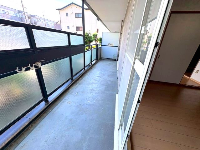 プレステージ三日市のバルコニー