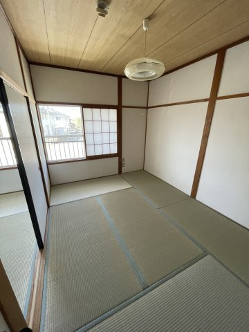 ホワイトハイツの和室