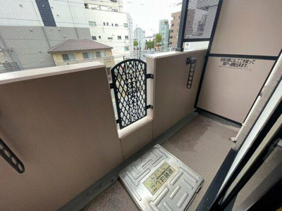 【バルコニー】 | ロイヤルアメニティー巣鴨 |  