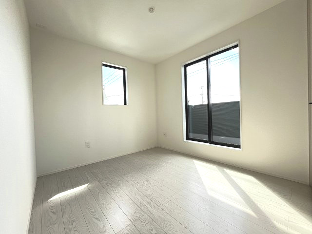 【子供部屋】 | 福岡市東区美和台3丁目2期　1号棟（全2棟）【仲介手数料無料・0円】 | 施工例。施工例は完成時と異なる場合があります。