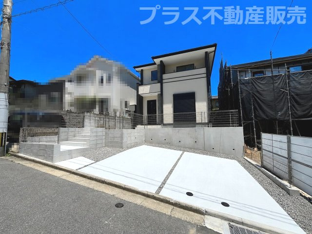 【外観】 | 福岡市東区美和台3丁目2期　1号棟（全2棟）【仲介手数料無料・0円】 | 現地写真。同じ物件を見るなら、プラス不動産販売にお任せ下さい。