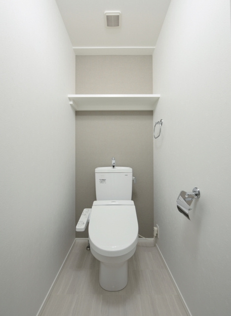 エンクレスト博多STYLEのトイレ|ゆったりとした空間のトイレです