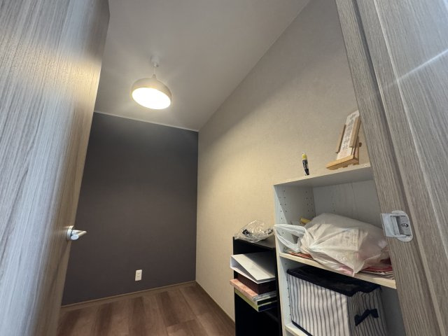 －三丁目不動産-深谷市東方　中古戸建の洋室