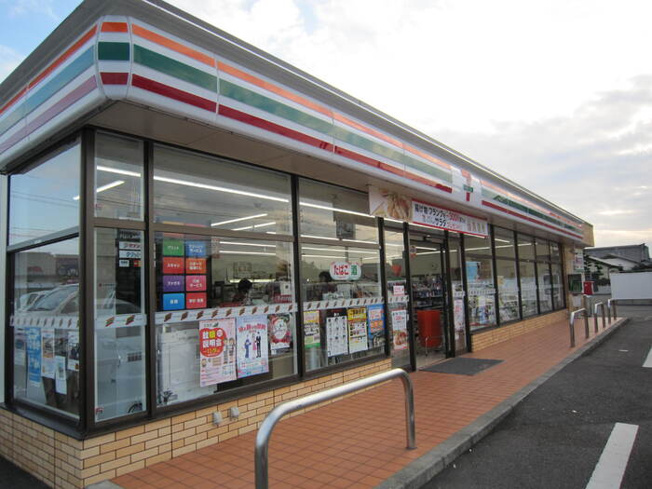 【周辺】 | グランソレイユ伊勢 | セブンイレブン日向曽根町店