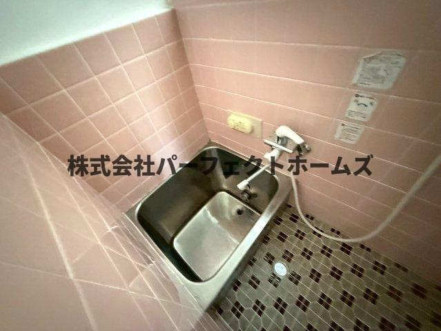 出口5丁目戸建　賃貸の浴室|ゆったり過ごせるお風呂です