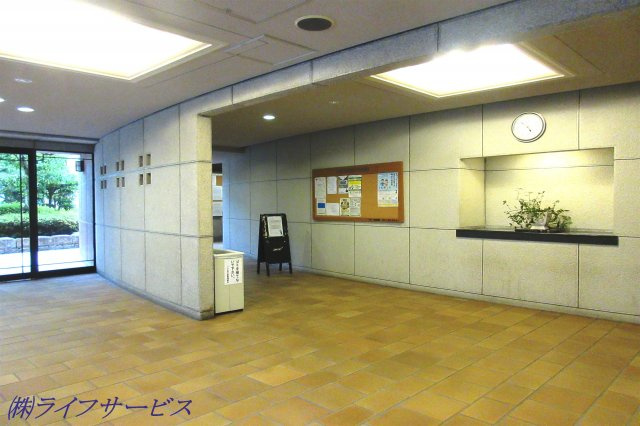 【エントランス】 | ソシエ北大阪弐番館 | エントランスホール