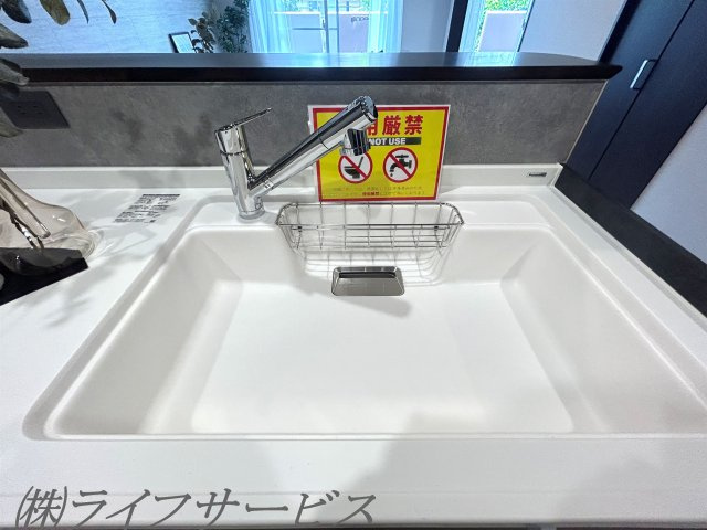 【キッチン】 | ソシエ北大阪弐番館 | キッチンシンク／天板部分と同じホワイトのシンクです！