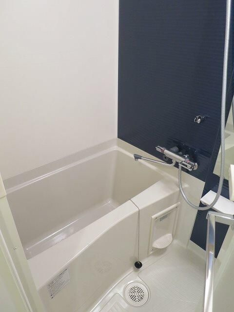 AZEST亀戸Ⅱの浴室