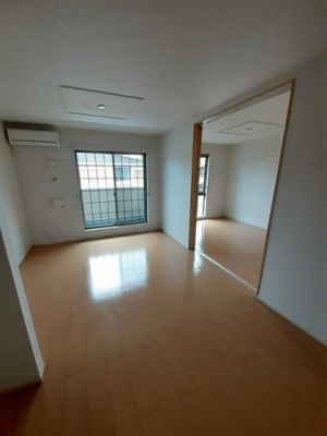 【居間・リビング】 | フォンテーヌ柏原Ⅱ