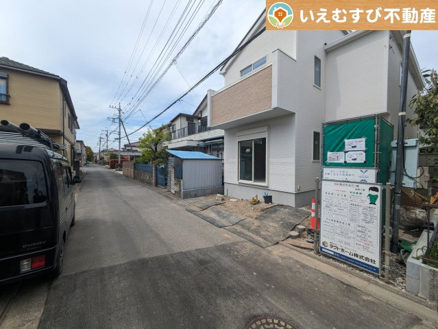 GRAFARE　熊谷市本石の前面道路含む現地写真