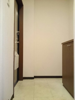 【玄関】 | メゾン・アンソレイエⅢ