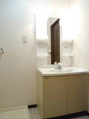 【洗面所】 | メゾン・アンソレイエⅢ