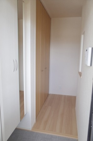 セジュール上地の玄関