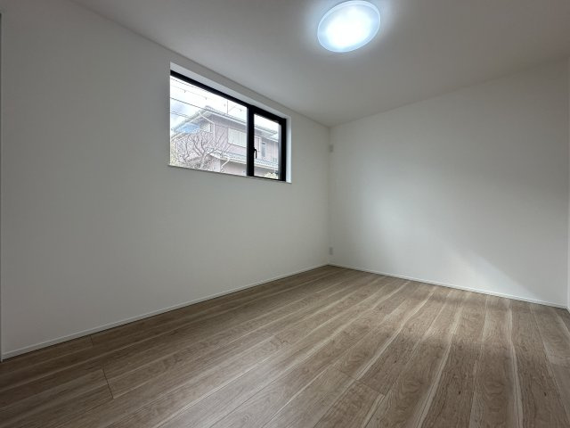 神戸市垂水区小束山2丁目新築戸建1号地の洋室