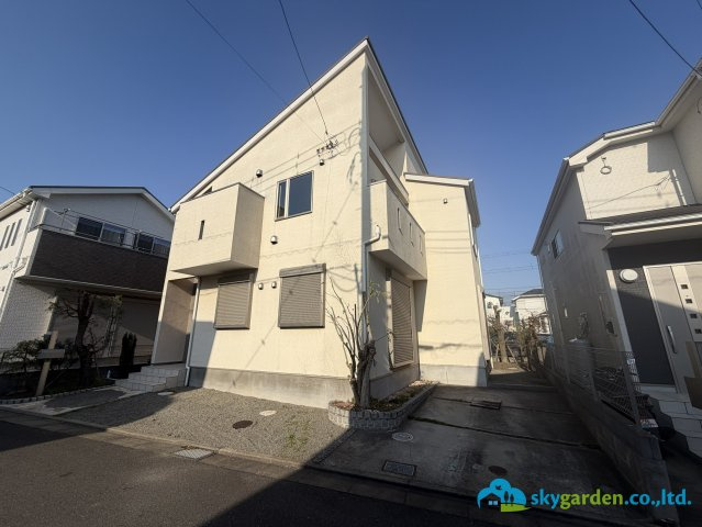 平塚市岡崎　中古戸建の外観