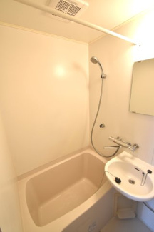 【浴室】 | ハイツレオーネ