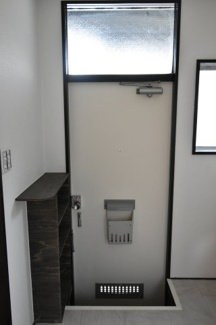 【玄関】 | アビーロード宮の内