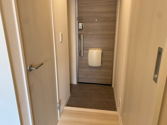 グランドゥール越前の玄関