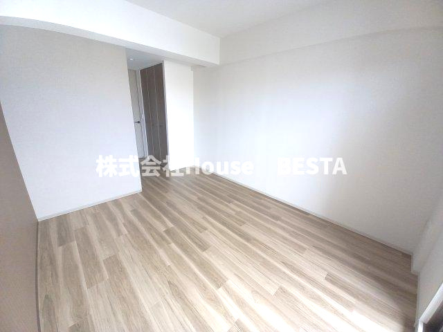 レジュールアッシュ神戸湊川公園の内装