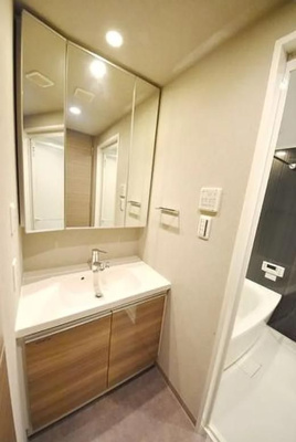 【洗面所】 | ルクレ東日本橋駅前【旧：レオーネ東日本橋駅前】