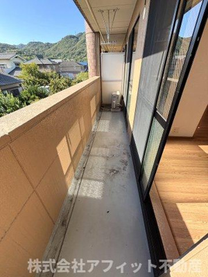【バルコニー】 | グリーンフィールド | 南西向き　※写真はイメージです