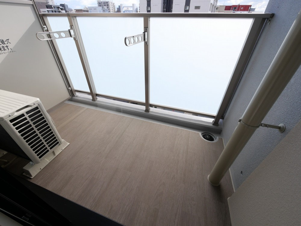 リヴェント難波ウエストのバルコニー