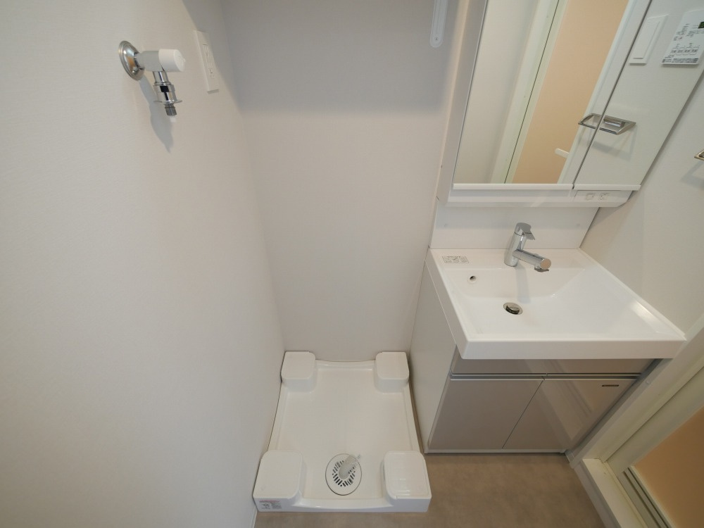 リヴェント難波ウエストの洗面所