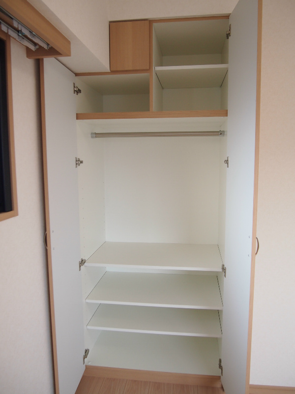 ルーブル市ヶ谷の収納