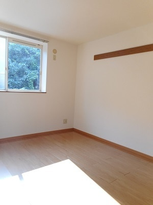 【寝室】 | フォンテーヌ城山 | その他部屋・スペース