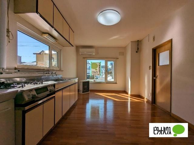 グランドハイツの居間・リビング