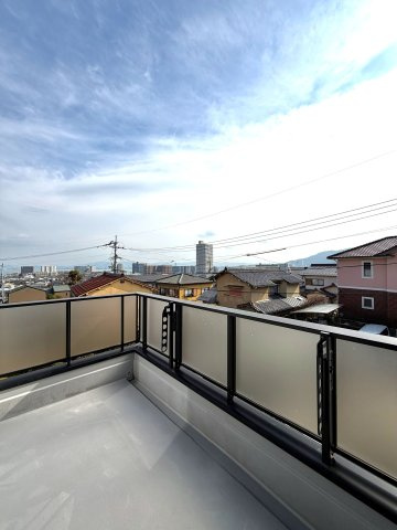 大津市錦織1丁目　中古戸建のバルコニー|日当たり良好◎