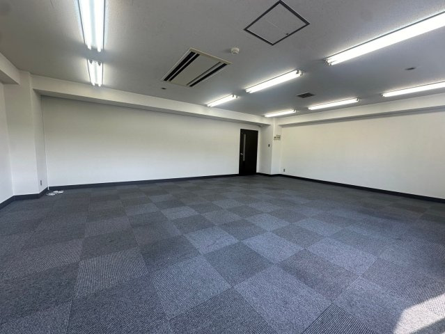 福岡市博多区奈良屋町の店舗一部の内装|同ビル別部屋