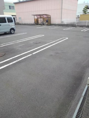 【駐車場】 | グラン・リーオＢ