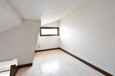 【居間・リビング】 | クオーターキャビン | ロフト