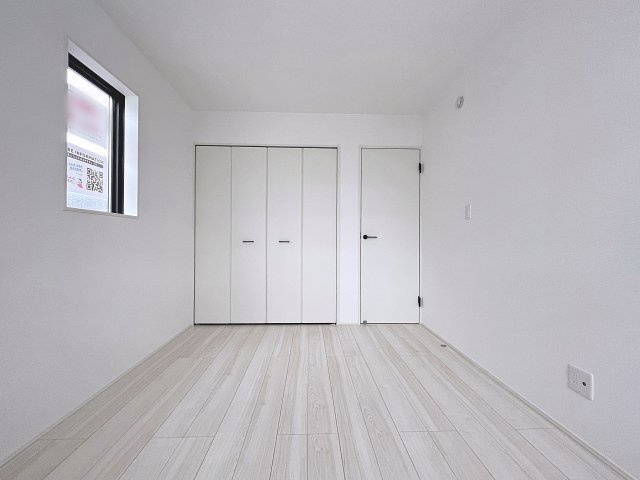 新築戸建・新築建売　郡山市富田町字前川原　富田小・富田中の洋室|落ち着きのある空間で自分だけのプライベートな時間をお過ごしください！