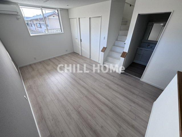 フラリス下小出の居間・リビング|当社、チルホームのHPもご覧ください(^^)/物件情報多数♪