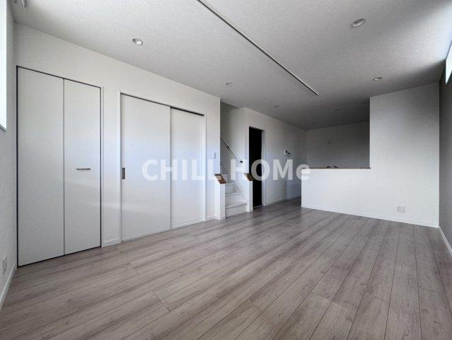 フラリス下小出の居間・リビング|当社、チルホームのHPもご覧ください(^^)/物件情報多数♪