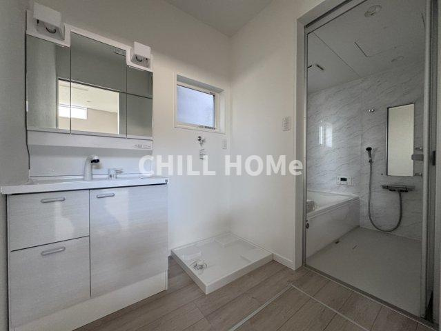 フラリス下小出の洗面所|当社、チルホームのHPもご覧ください(^^)/物件情報多数♪