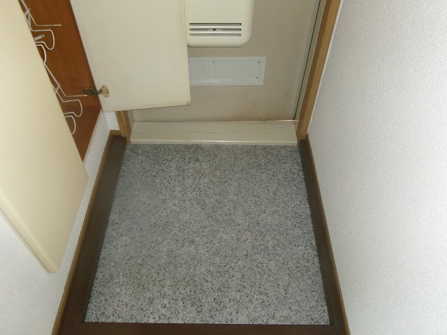 ソファレ美苑の玄関