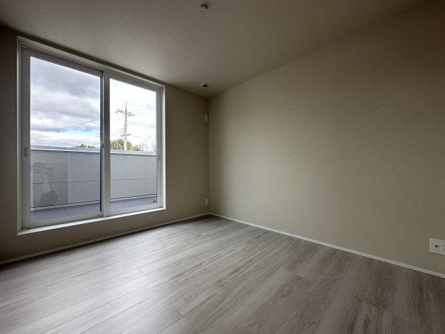 神戸市垂水区小束山2丁目新築戸建2号地の洋室