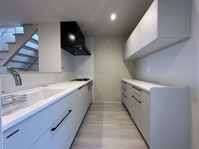 神戸市垂水区小束山2丁目新築戸建2号地のキッチン