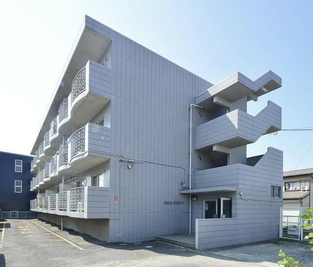 リバティー小泉の外観